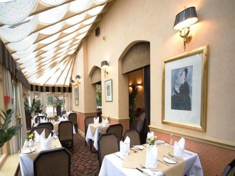The Jacobean Hotel Ковентри Экстерьер фото